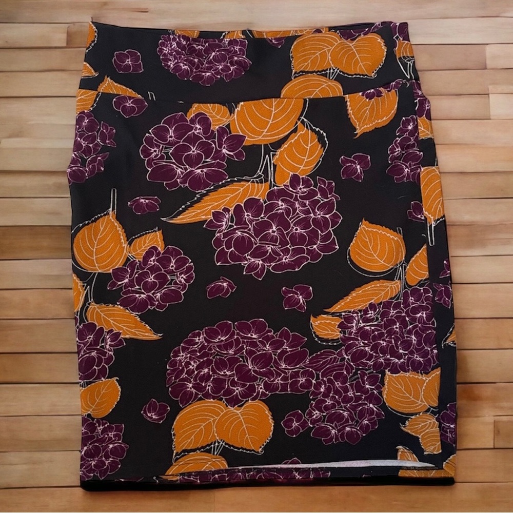 LuLaRoe Cassie Stretch Pencil Skirt